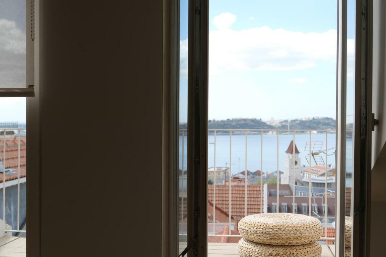リスボンCasas Na Portuguesa - Bica Chiadoアパートメント エクステリア 写真